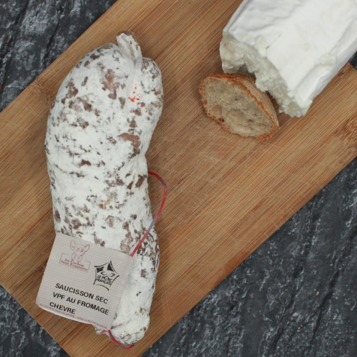 Saucisson au fromage de chèvre - 200gr - vue du haut