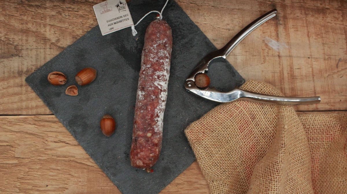 Saucisson pur porc - aux Noisettes - 150gr - vue du haut