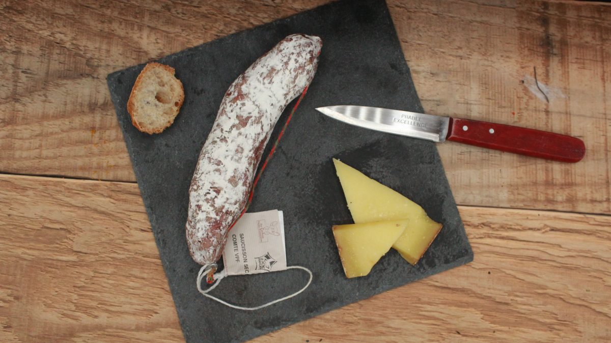 Saucisson pur porc - au Comté - 150gr - vue du haut